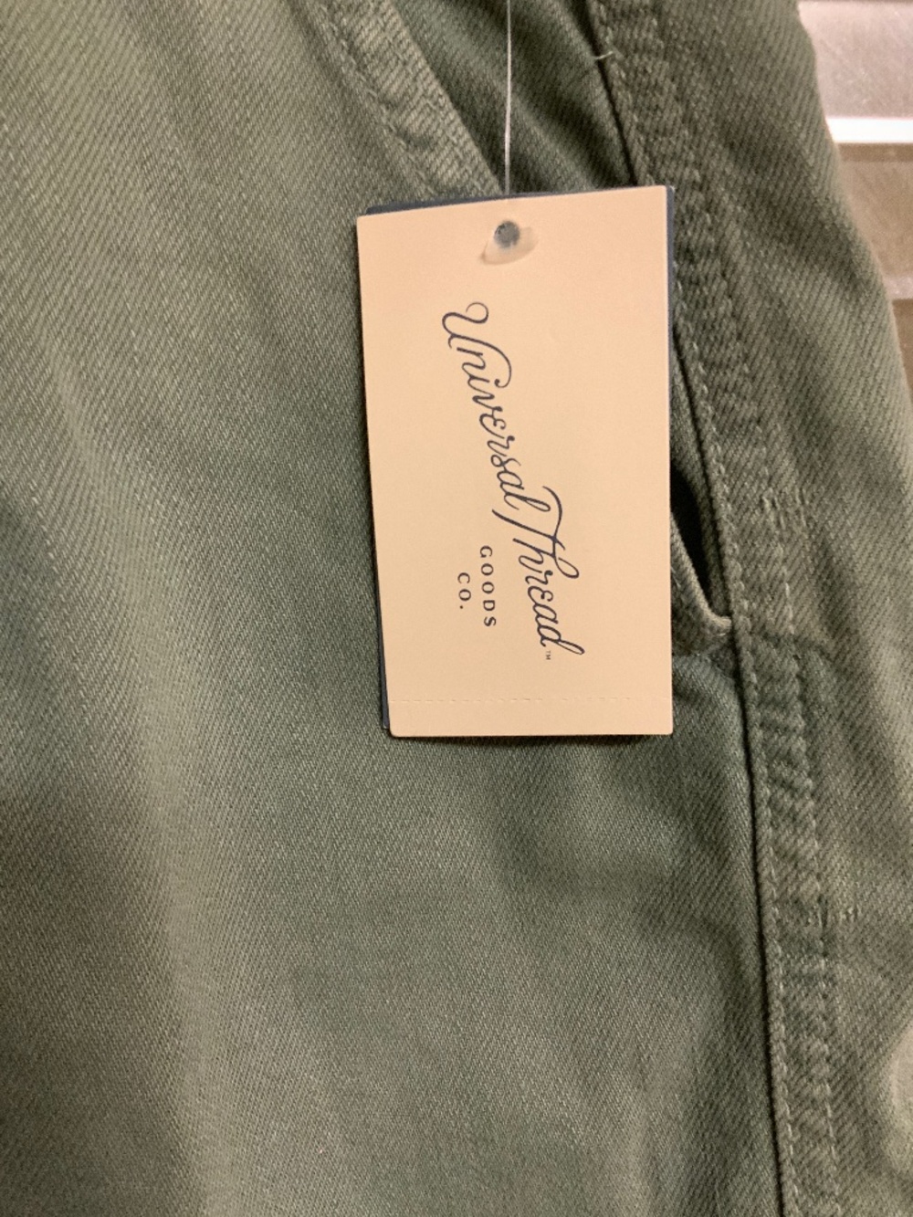 Universal Thread shorts - Picture 4 of 5